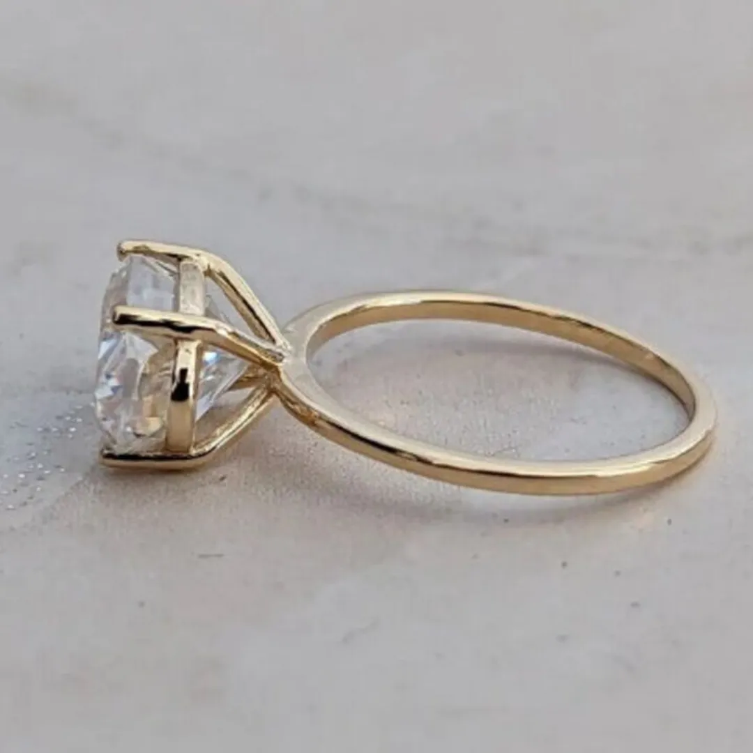 /public/photos/live/East West Oval Engagement Ring 745  (5).webp